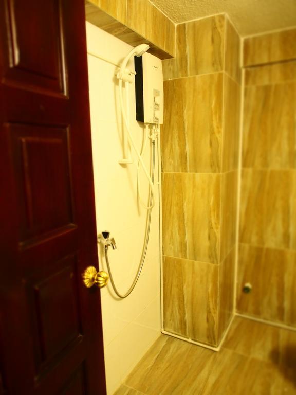 Top Hostel Phnom-Penh Kamer foto